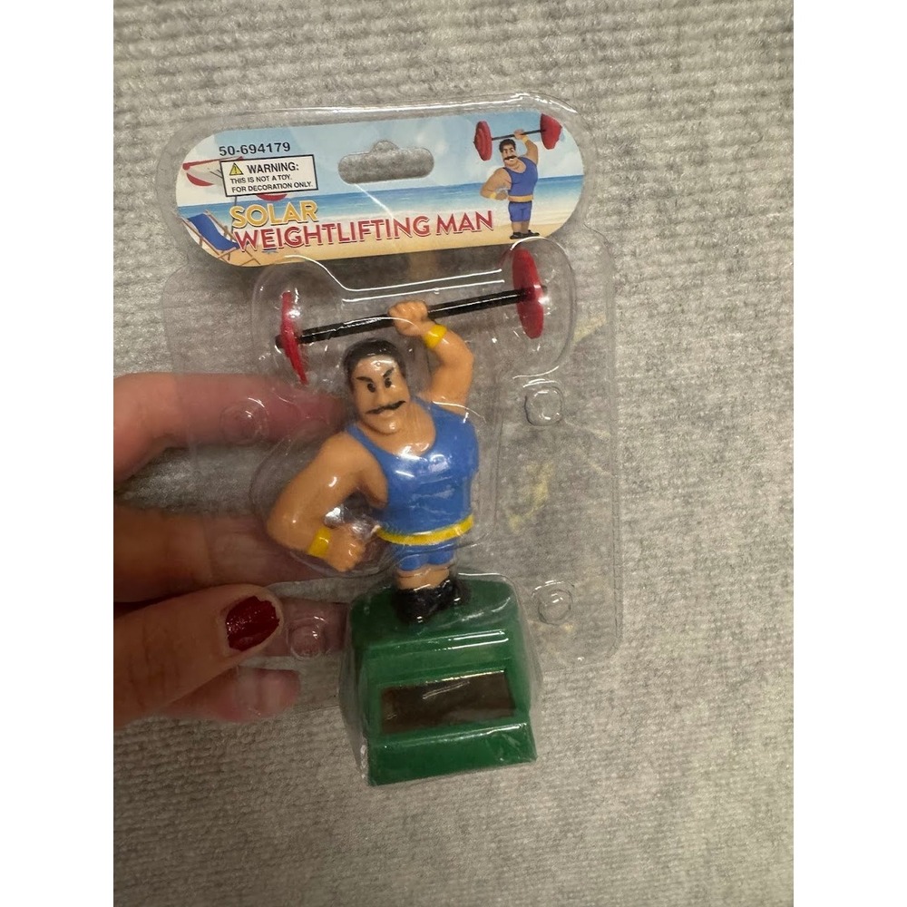 NEW Solar Powered Weightlifter Man Dancing Bobble Head Dancer RARE! Strong!